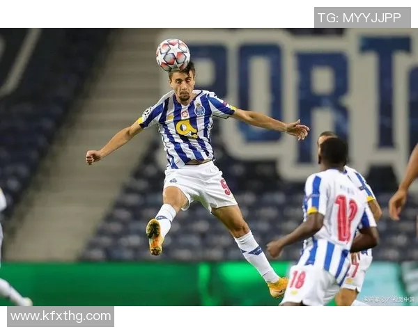 布拉迪斯与新圣徒激战正酣谁能在这场对决中笑到最后